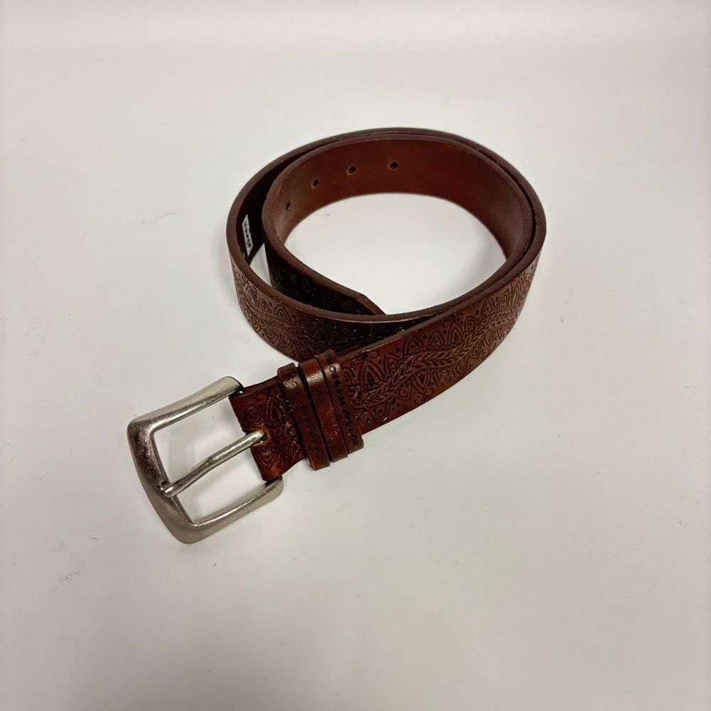 Levi's Brown Leather Belt embossed paisley detail with solid brass Buckle W 31